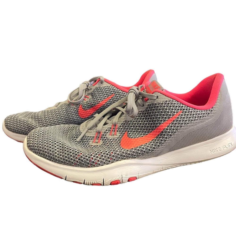 Nike Flex Women’s training size 10 gray/pink shoe